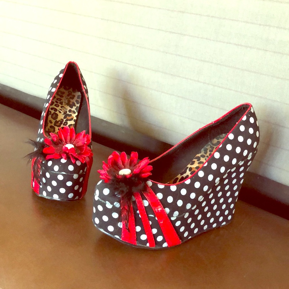 Betty Page polka Dot Wedge Shoes